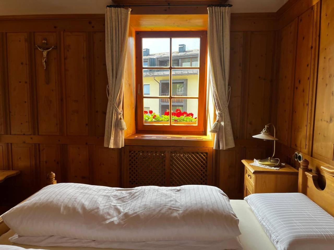 Stroblhof Toblach-Dobbiaco Bagian luar foto